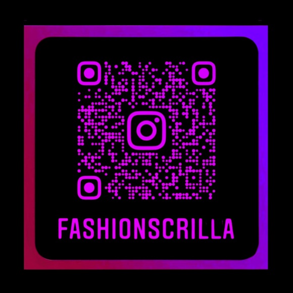 COACH Pink Heart Valentine Wristlet Limited Edition - Picture 6 of 8